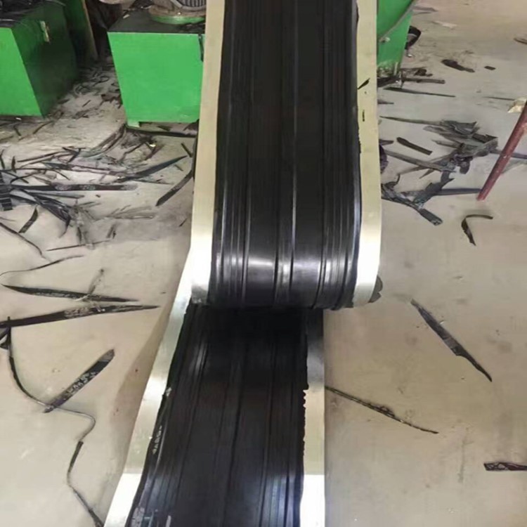 廠家直銷變形縫中孔型鋼邊橡膠止水帶 350*10鋼邊橡膠止水帶現貨