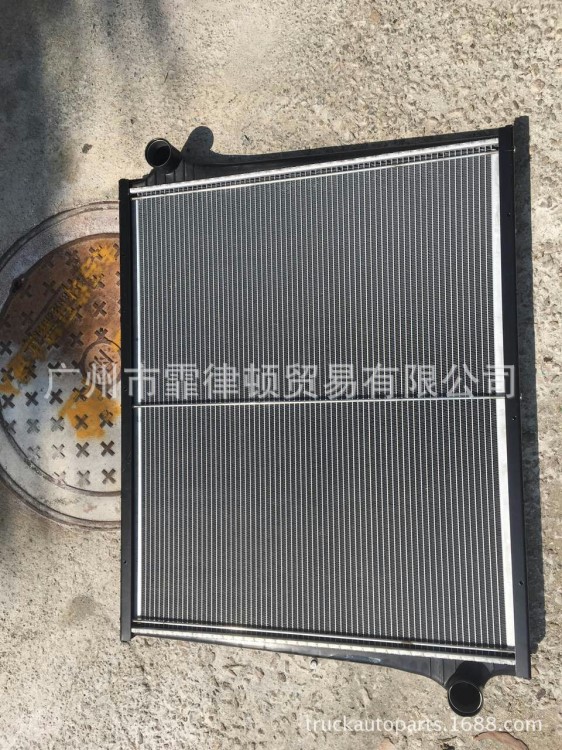 卡車增壓中冷器 水箱散熱器 1769998 斯堪尼亞卡車配件