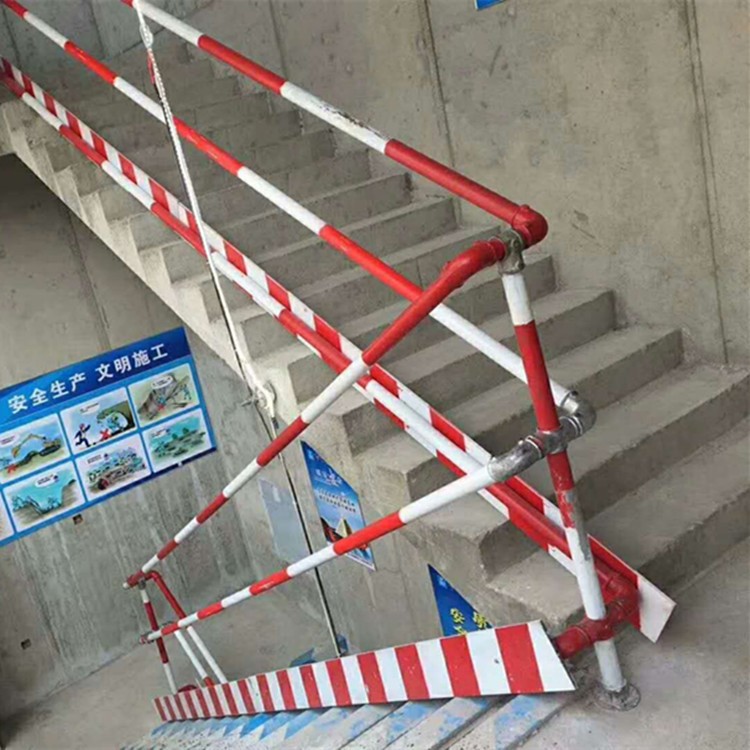工地48鋼管防護欄立桿子型立柱防護欄立柱樓梯防護扶手配件