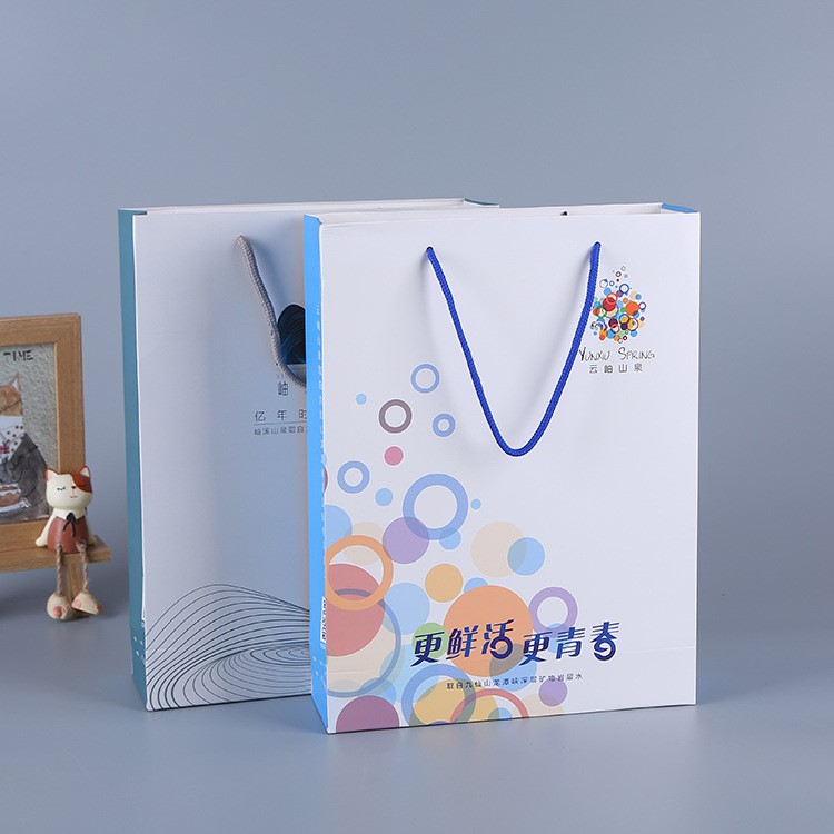 廠家牛皮紙購物袋紙袋定做logo環保手拎服裝手提袋廣告宣傳禮品袋