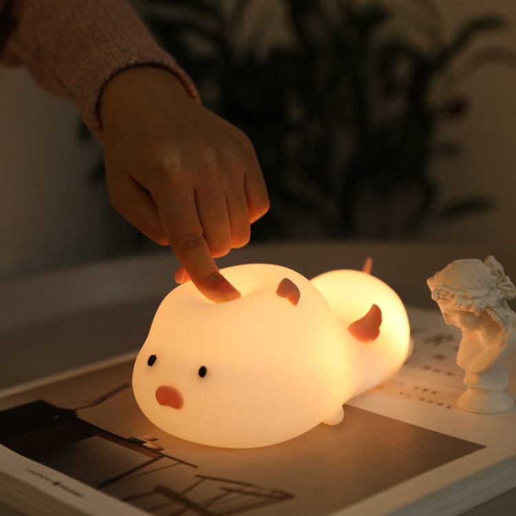 創(chuàng)意觸摸式硅膠充電款小夜燈臥室床頭兒童嬰兒寶寶喂奶睡眠臺(tái)燈