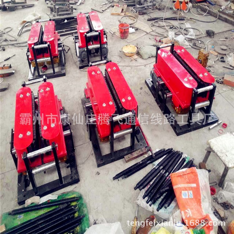 廠家直銷電纜敷設機180光纜牽引機DSJ160電纜輸送機批發價格膠塊