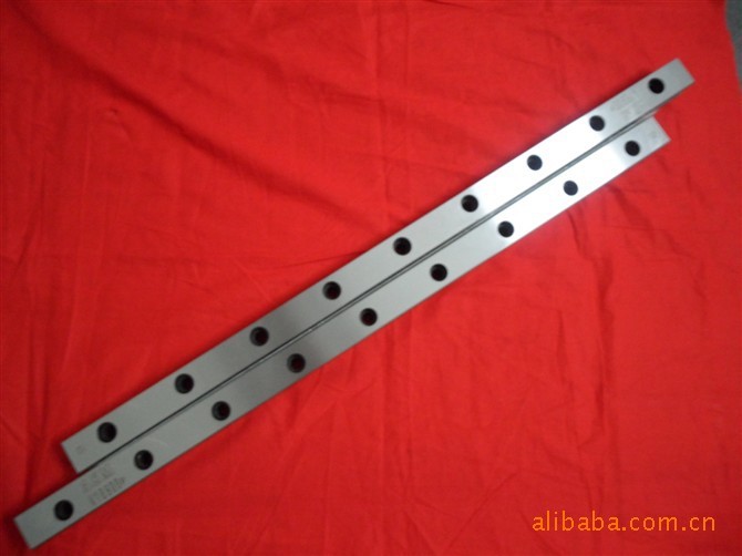 .交叉滾柱導軌副、工作臺，滾針導軌供應商