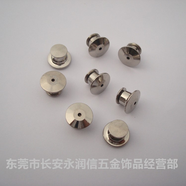廠家現(xiàn)貨直銷卡帽平頭圓頭卡帽蝴蝶扣帶勾刺馬針胸針徽章配件