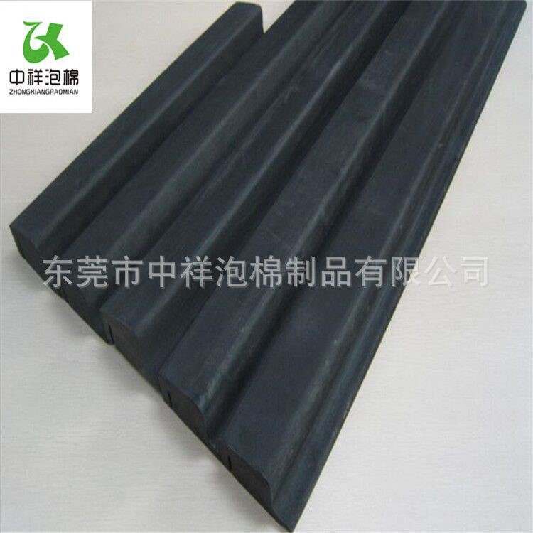 裝飾條 骨架條 復(fù)合體密封條 工程機(jī)械重卡車(chē)門(mén)密封條