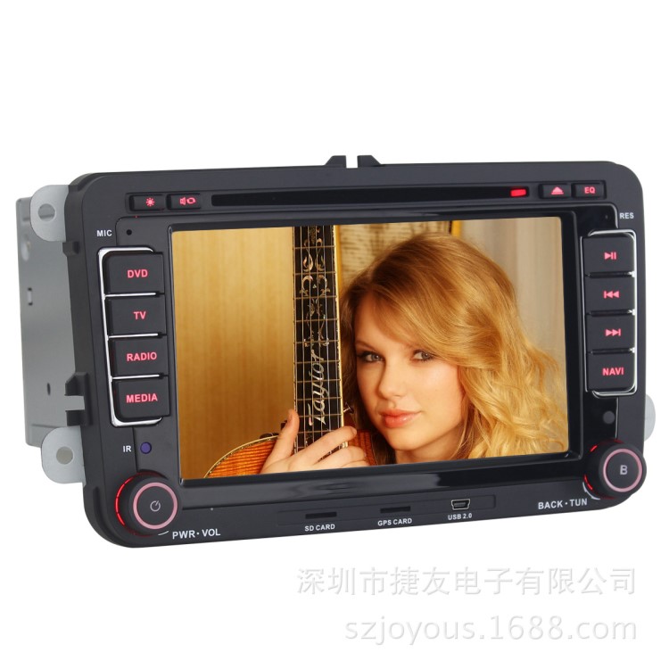 7寸高爾夫?qū)Ｓ闷囉耙魧?dǎo)航車載電腦,DVD,ATV,WIFI,3G,IPOD