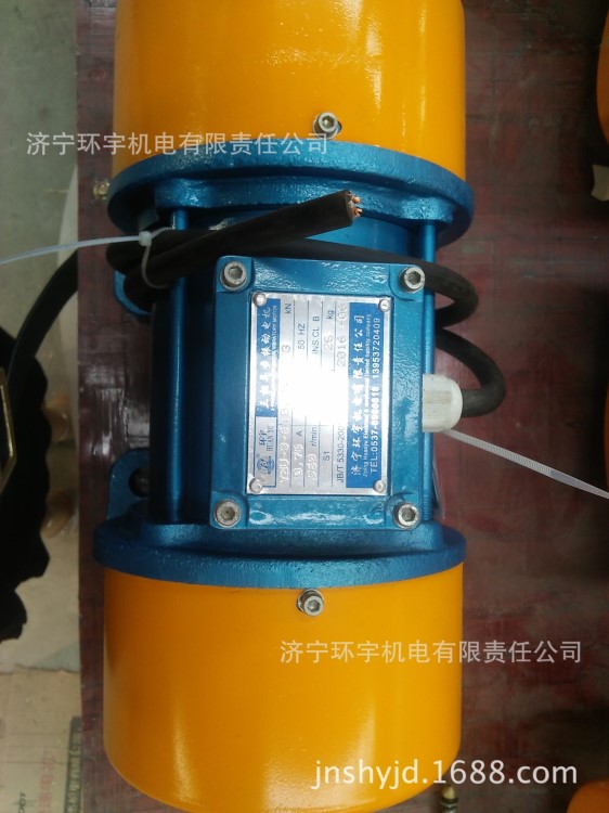 濟寧廠家直銷YZU三相異步振動電機 075kw-10-6A