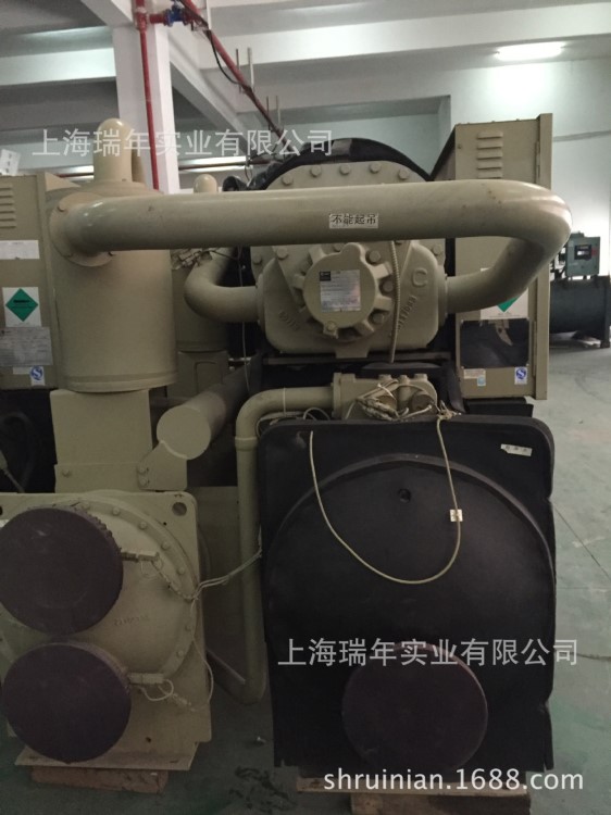轉讓一臺特靈水冷螺桿式1071KW冷水機組
