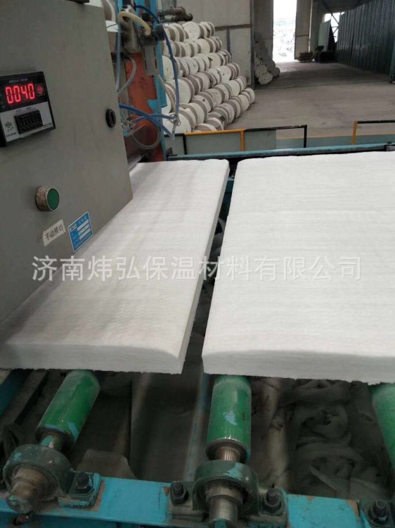 濟南煒弘隧道窯保溫棉吊頂硅酸鋁耐火棉
