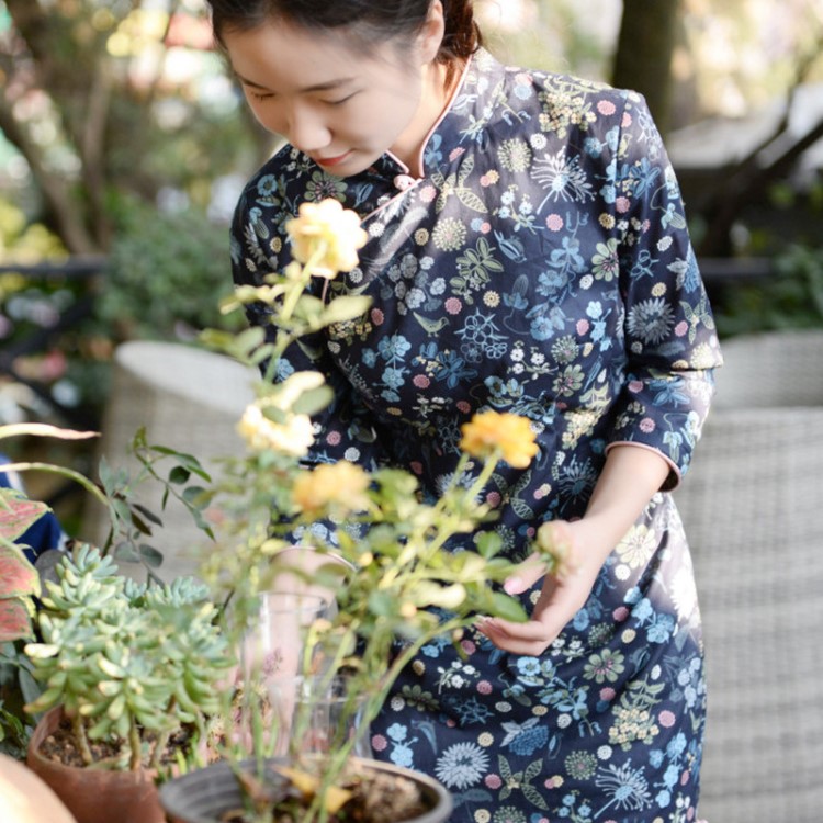春季新款文藝棉麻修身長(zhǎng)款物花旗袍式連衣裙前世今生民國(guó)批發(fā)