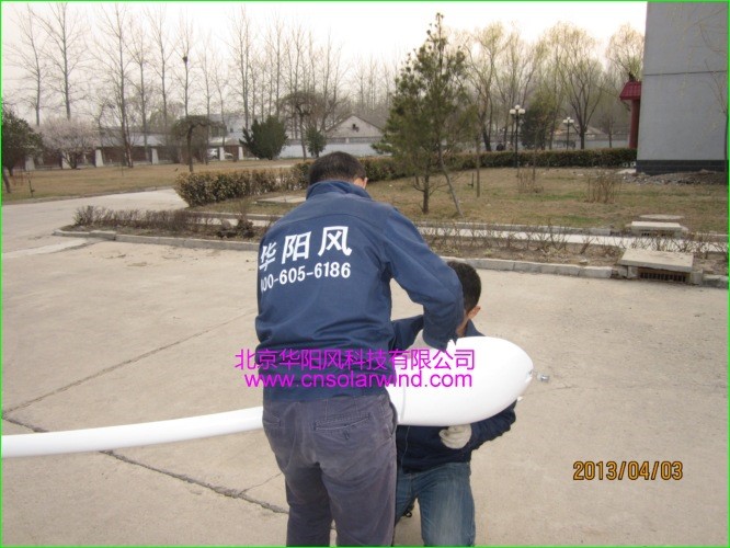 河北張家口太陽能LED路燈6米