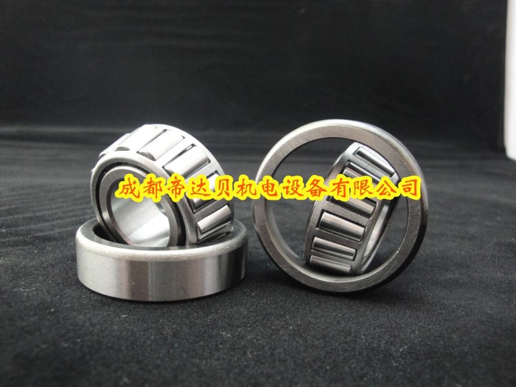 成都圓錐滾子軸承 30203汽車軸承 7類單列滾子軸承 圓錐滾子