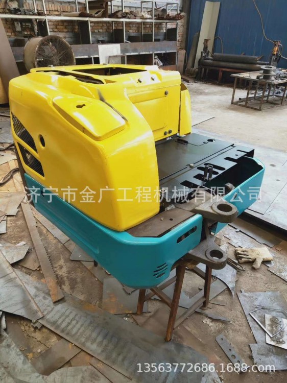 現(xiàn)貨直銷(xiāo)久保田挖掘機(jī)185鈑金件 水箱罩 發(fā)動(dòng)機(jī)罩 邊門(mén)