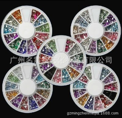 卡芙瀾黛 美甲飾品指甲貼鉆 亞克力心形美甲鉆12色盒裝 現貨供應