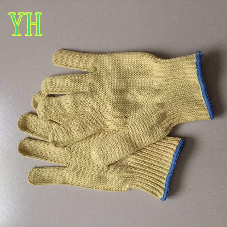 批發(fā)芳綸阻燃耐高溫隔熱手套防割隔熱耐磨微波爐手套芳綸加厚手套