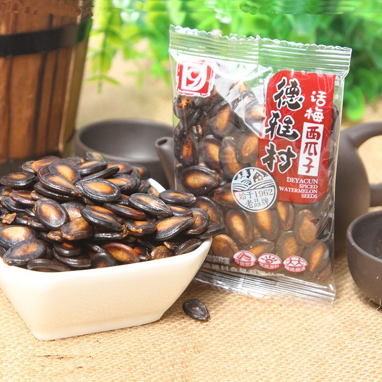 廠家批發 德雅村話梅甘草西瓜子小包裝散稱5kg/箱休閑年貨炒