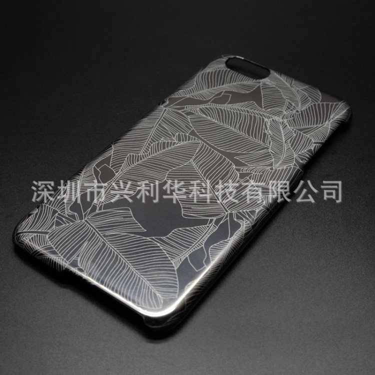 環(huán)保加工廠蘋果Iphone手機(jī)保護(hù)殼樹葉圖案定制打樣生產(chǎn)定位水轉(zhuǎn)印