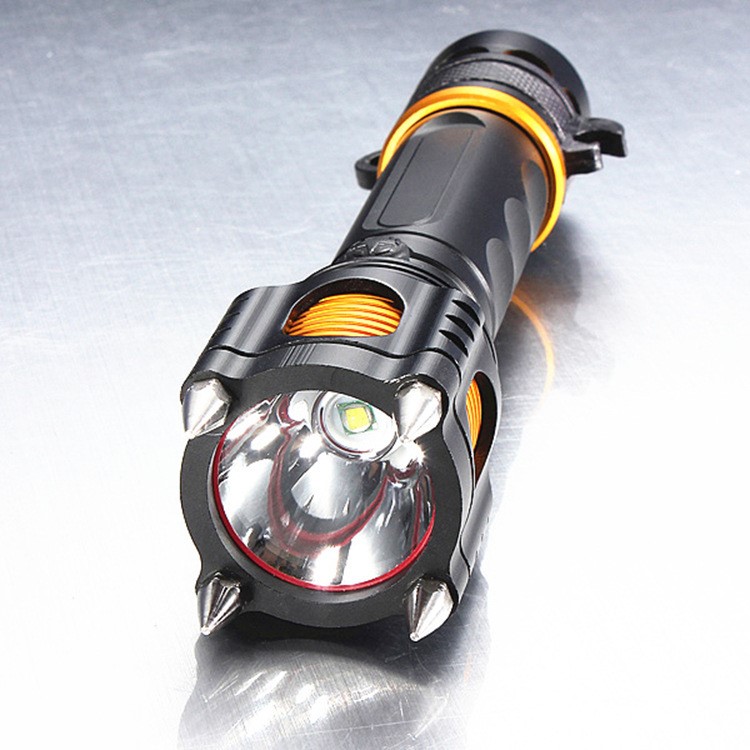 廠家直銷車載充電 CREE T6 XML 2000LM防身強(qiáng)光充電手電筒 攻擊頭