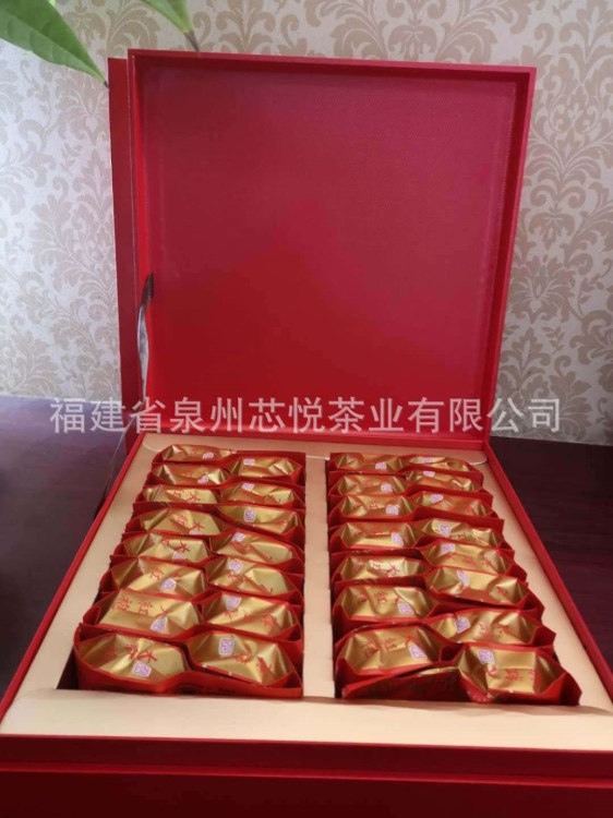 精品 武夷三年大紅袍肉桂花果香禮盒裝500g福建茶葉廠家批發(fā)