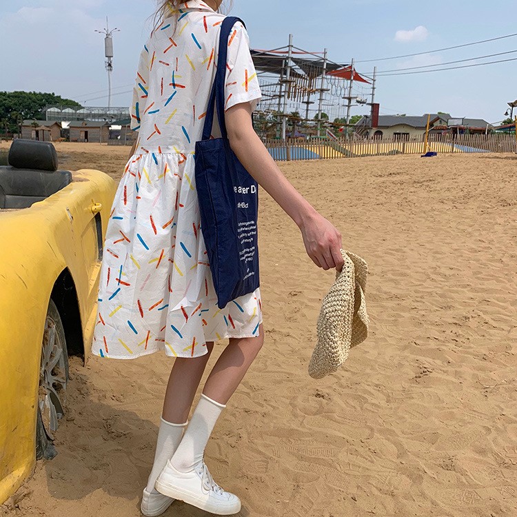 中長(zhǎng)款印花連衣裙女童真日系小清新裙子高腰寬松顯瘦娃娃裙連衣