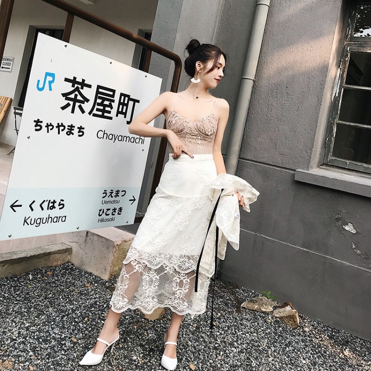 現貨 2018春夏新款精致真絲刺繡蕾絲半裙外套bra套裝女lin