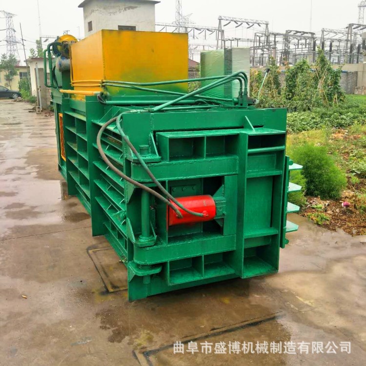 經(jīng)濟快捷礦泉水瓶壓縮機器 臥式液壓打包機 金屬不銹鋼壓塊機