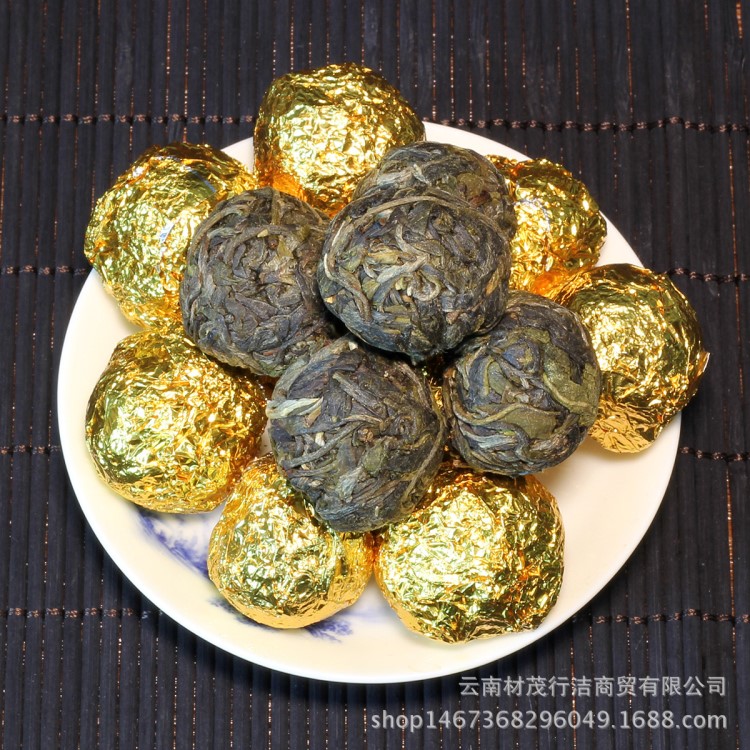 批發(fā) 云南普洱茶 手工沱茶 2017 散裝 臨滄 冰島龍珠生茶 古樹茶