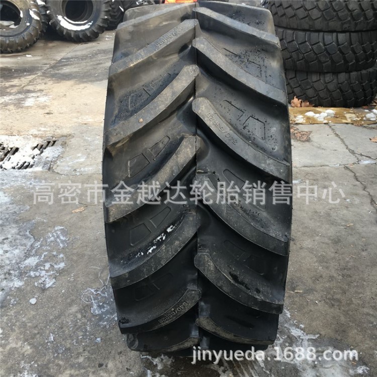 620/75R26農(nóng)業(yè)子午線輪胎 650/75R32 360/380/70R24 28