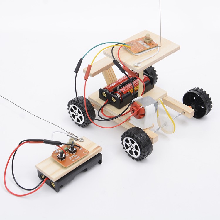 中小學生科技小制作diy無線遙控賽車模型創意拼裝小汽車材料批發