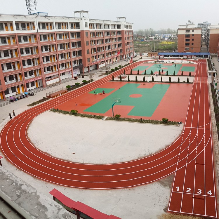 體育田徑運動場館各類塑膠舊跑道地面翻新劃線施工隊包工包料修補