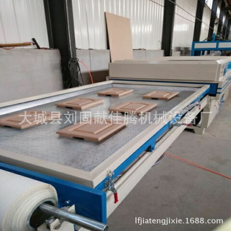 全自動底上加溫覆膜機  木工單箱單工位櫥柜門包覆機  真空吸塑機