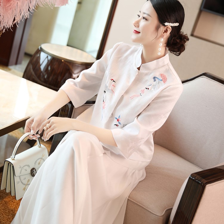 歐歌妃艷秋季女裝提花刺繡中式唐裝上衣 立領(lǐng)外套女式風(fēng)衣99147