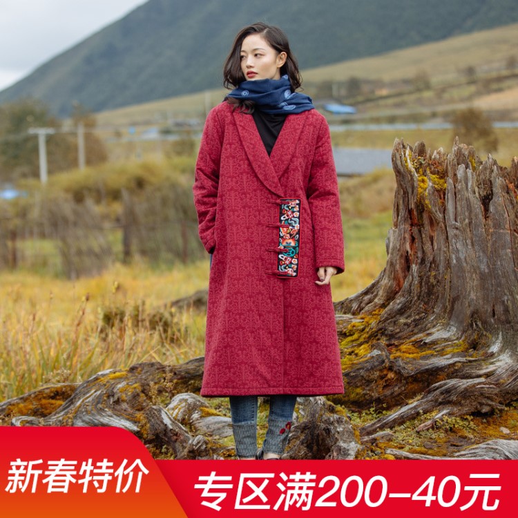 廠銷2019冬季新款民族風(fēng)女裝復(fù)古繡花過膝棉服中國風(fēng)刺繡加厚棉衣