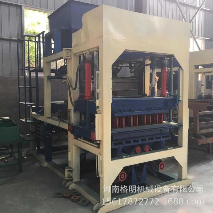 直銷(xiāo)全自動(dòng)液壓制磚機(jī)設(shè)備 環(huán)保免燒磚機(jī) 自動(dòng)脫模水泥空心磚機(jī)