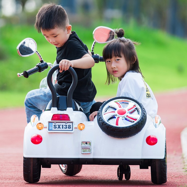 廣場出租兒童電動摩托車三輪車雙人座玩具車可坐2人帶遙控3-6歲