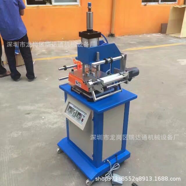 廠家定制氣動燙金機皮革塑膠木器照片布料壓痕機熱轉(zhuǎn)印機壓印機