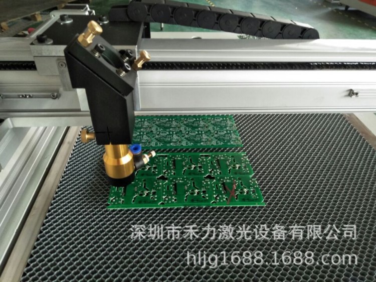 深圳模組式激光切割機電路板生產,PCBA加工SMT貼片切割機