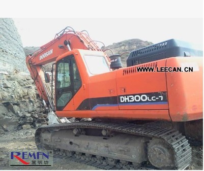 麗明坊貼紙：DOOSAN DH300LC-7斗山大宇挖掘機貼紙 全車貼紙