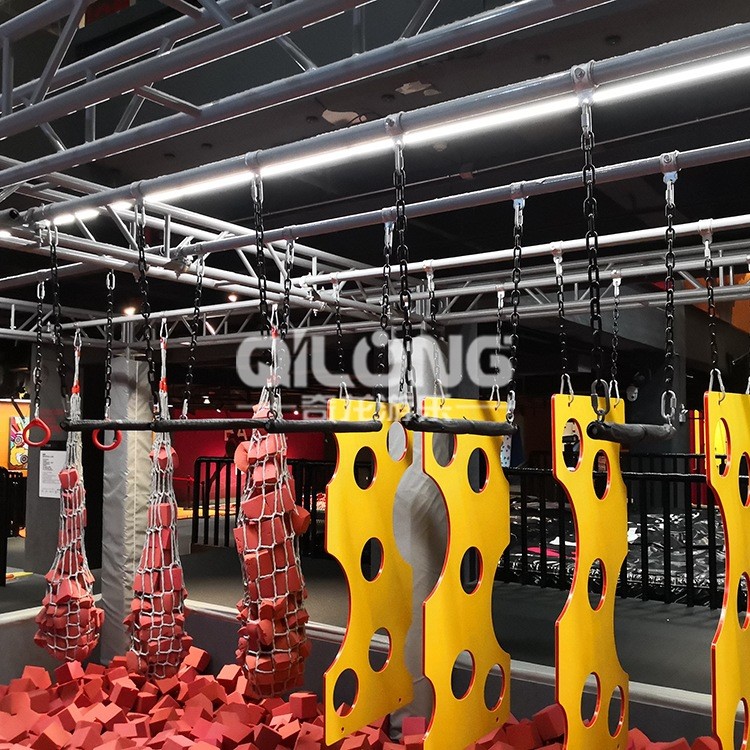 商場(chǎng)兒童拓展體能鍛煉游樂(lè)場(chǎng)設(shè)備  成人健身淘氣堡大型蹦蹦床