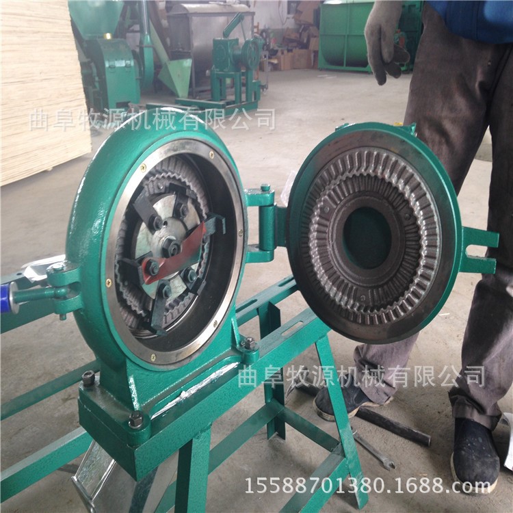 湖南雜糧粉碎機(jī) 齒盤式粉碎 主軸轉(zhuǎn)速 6800轉(zhuǎn) 粉碎玉米、高粱、小