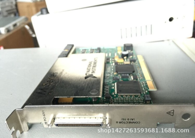 NI PCI-6251 多功能高速率DAQ板卡 PCI-6251