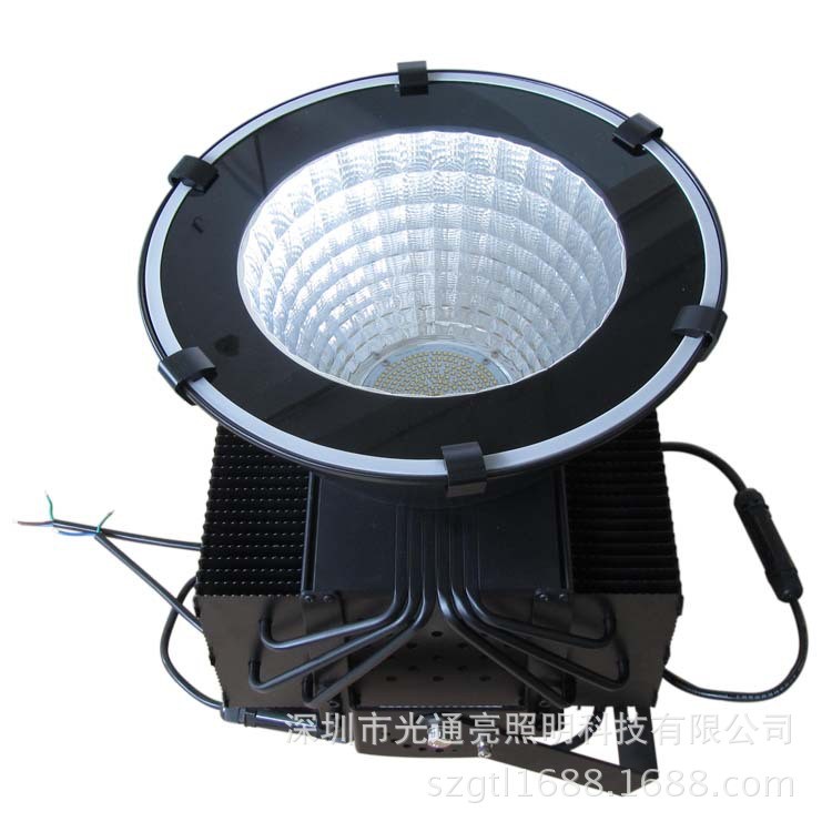 科銳LED投光燈 銅熱管鰭片散熱工礦燈 500W LED戶外燈具