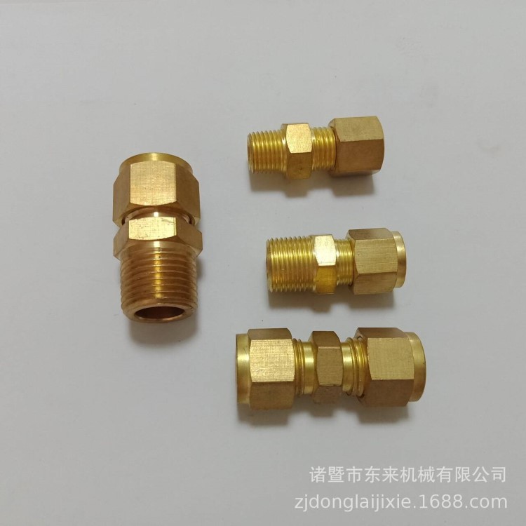 康明斯黃銅柔管接頭 聯接管彎頭 CUMMINS 柴濾座129859 聯合接頭