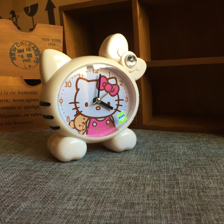 hellokitty創(chuàng)意可愛鬧鐘 學(xué)生靜音床頭鬧鐘韓國卡通兒童鬧鐘批發(fā)