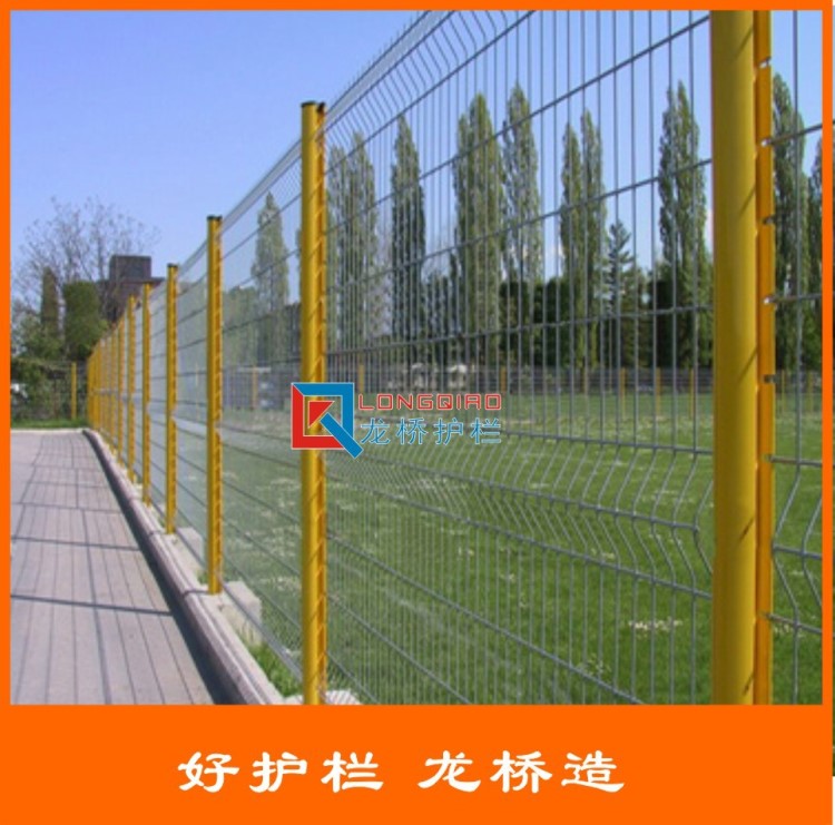諸暨鍍鋅鋼絲網/諸暨鋼絲網圍墻/諸暨噴塑鋼絲網/龍橋護欄生產廠