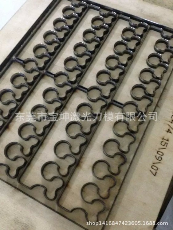 大量供應分趾器EVA激光刀模沖壓模