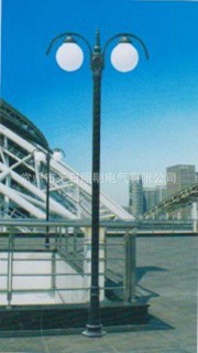 廠家供應新款廣場公園戶外led庭院燈 批發防爆放水太陽能庭院燈