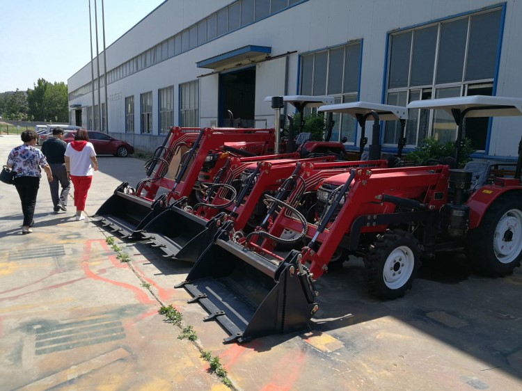 拖拉機前裝載機 東方紅724前裝