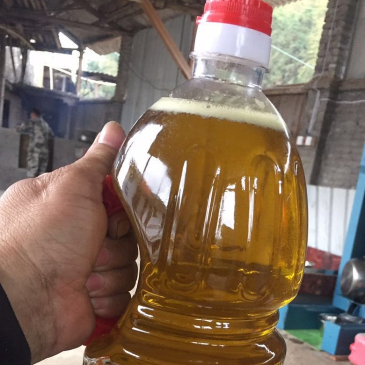 產(chǎn)地貨源茶籽油農(nóng)家自榨山茶油食用油野生山茶油