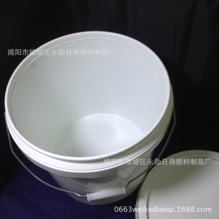 本廠供應(yīng)15L再生料塑料桶 二料塑料桶 化工桶 膠水桶 包裝容器桶